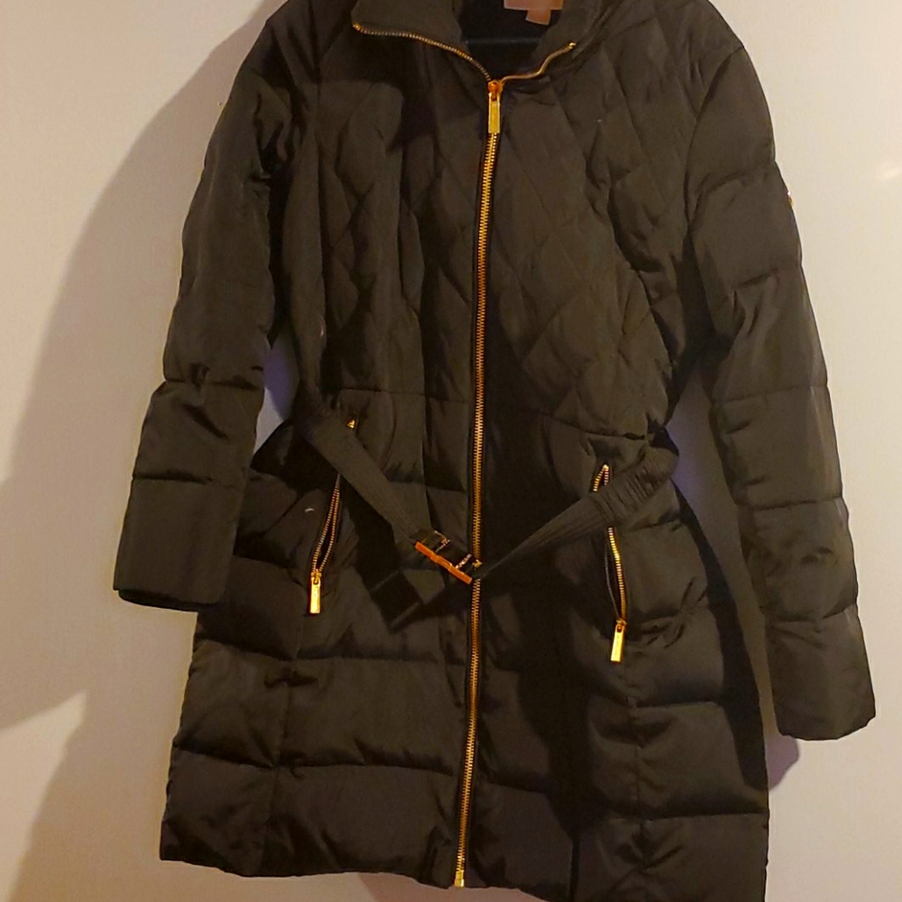 Great used Micheal Kors puffer jacket